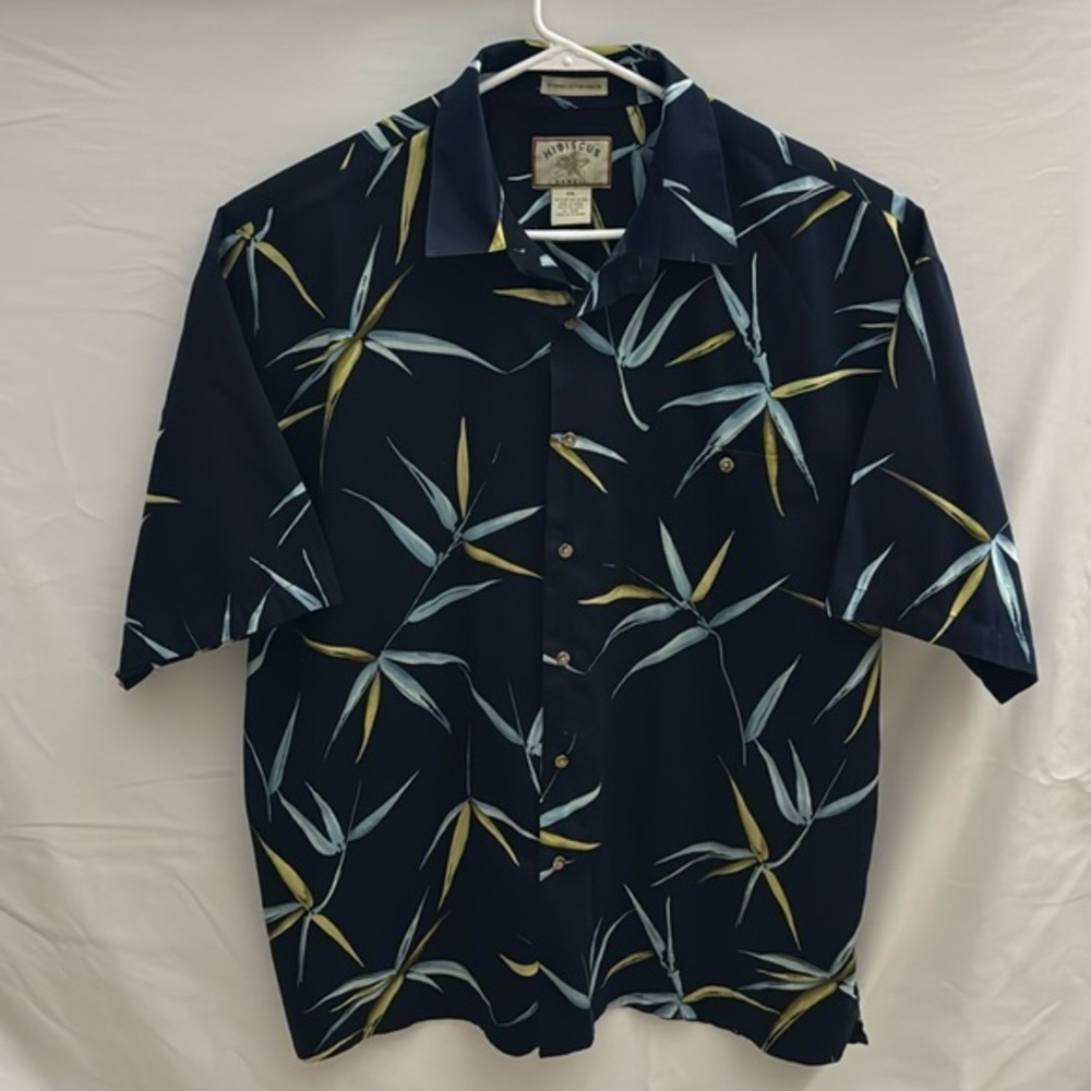 Hibiscus Hawaii Men’s Button Down Shirt